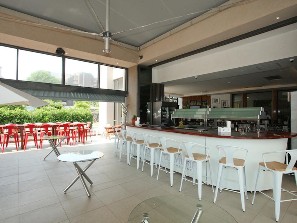 Luxurious Sandton Skye Apartment Exterior foto